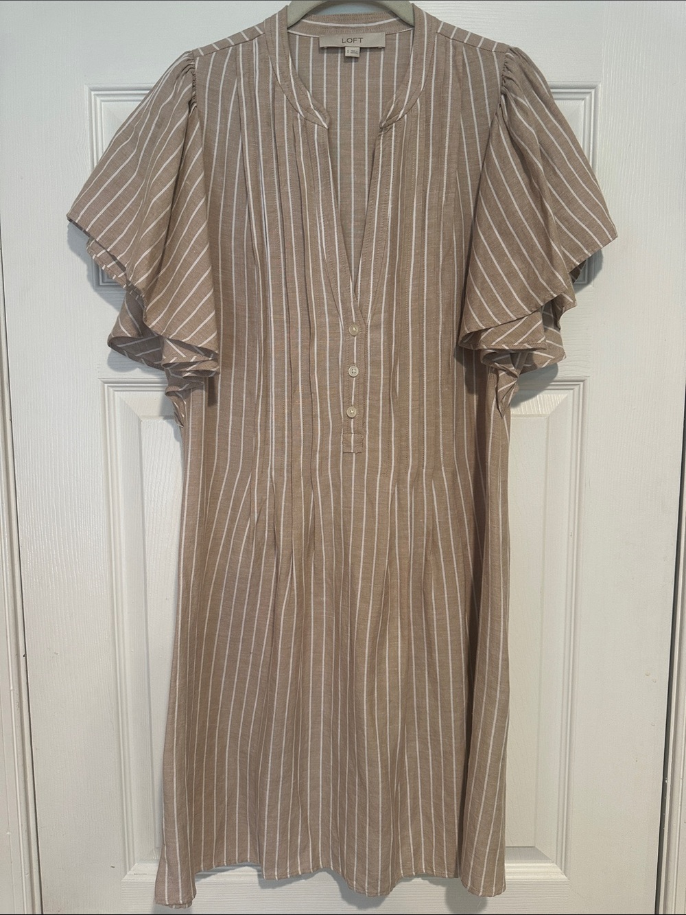LOFT Cream and White Striped Flutter Sleeve Linen-Blend Dress size Small